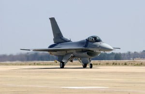 F 16 baza aviano nato italia