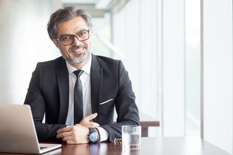 avocat drept comercial