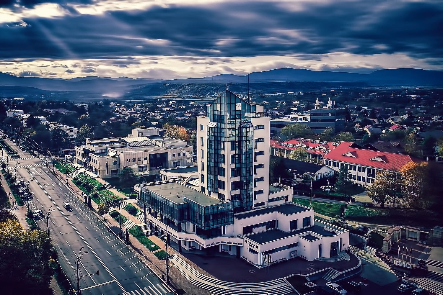 Consiliul Local Onești va dezbate luni interzicerea păcănelelor prin două proiecte de hotărâre.