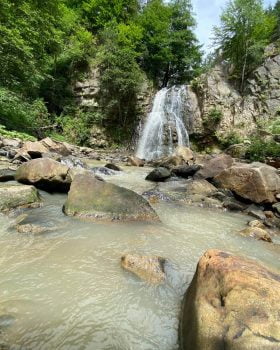 cascada bucias bacau