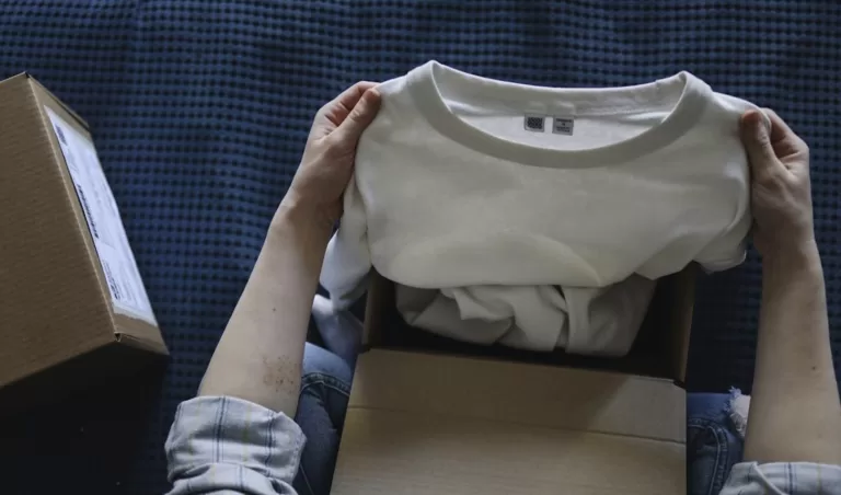 tricou