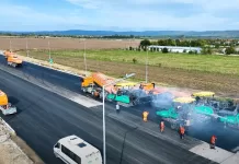 Lotul 1 Focșani–Bacău, asfaltat aproape complet – grad de execuție de peste 85% – „Deschiderea traficului va fi posibilă doar dacă vremea permite menținerea ritmului actual”