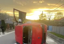 Accident rutier în comuna Măgura: un autoturism a lovit un cap de pod, o persoană a ajuns la spital