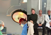 Intervenție chirurgicală la SJU Bacău: un pacient cu cancer oral, salvat de echipa dr. Ovidiu Scovronschi