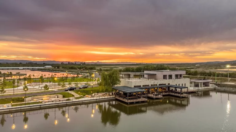 arca resort