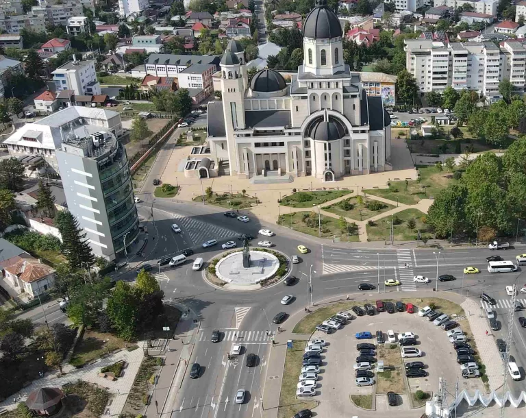 sens giratoriu bacau