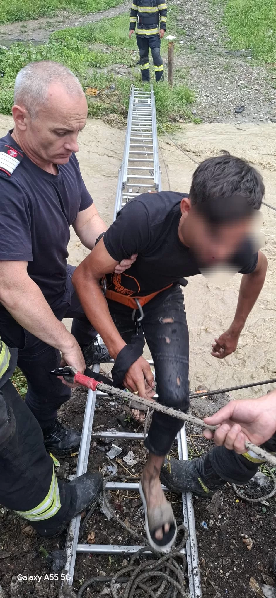eb077cb7 7e68 47a5 b9c6 8c59edefb5e2