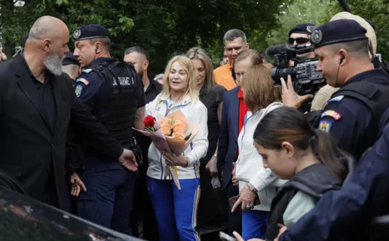 nadia drumul perfectiunii (1)