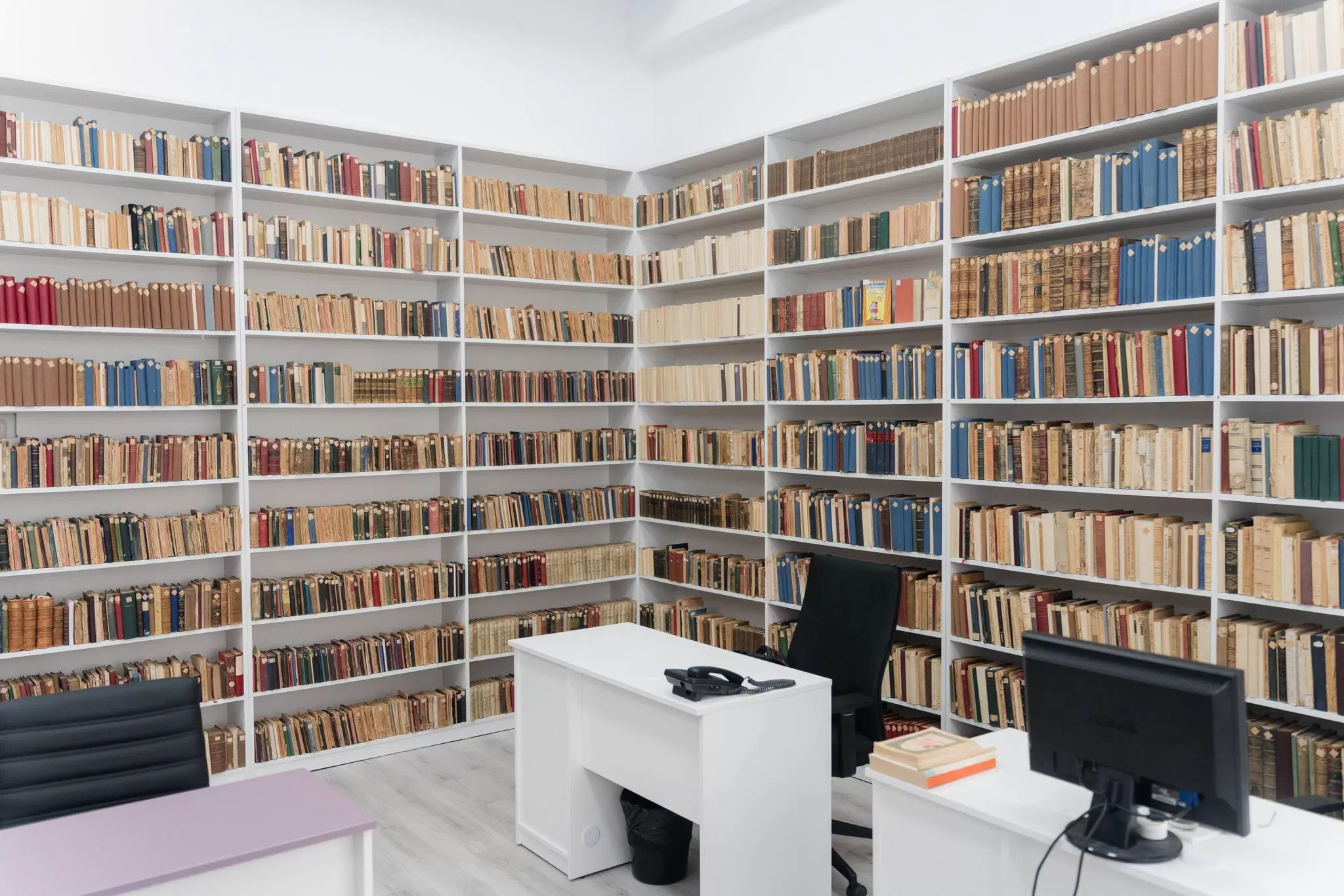 biblioteca judeteana bacau (1)