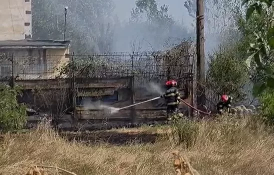 incendiu bacau