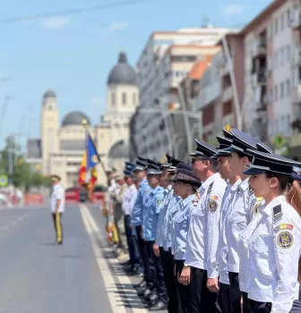 agenti angajari mai politia bacau